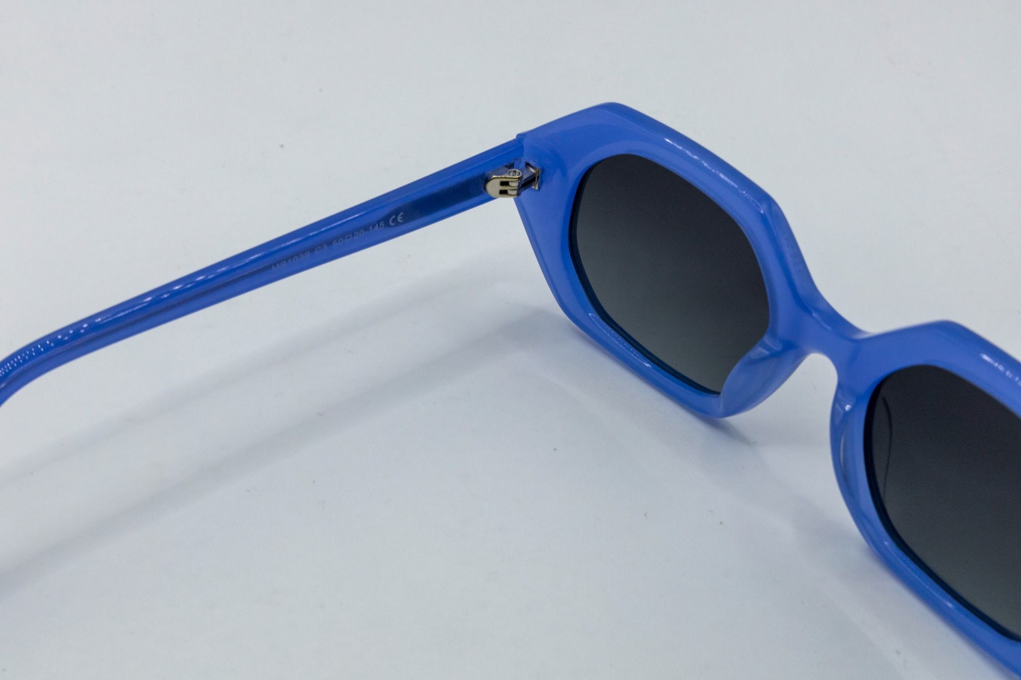  MB 1039 #  Kính mát phân cực polarized Sunglasses 