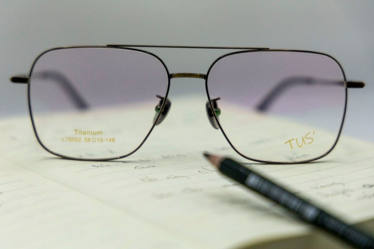 L 15092 # Gọng xi Titanium optical Frame 