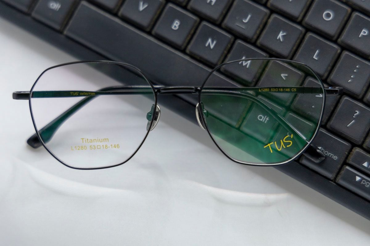  Gọng xi 70% titanium L 1280 lục giác hexagon 