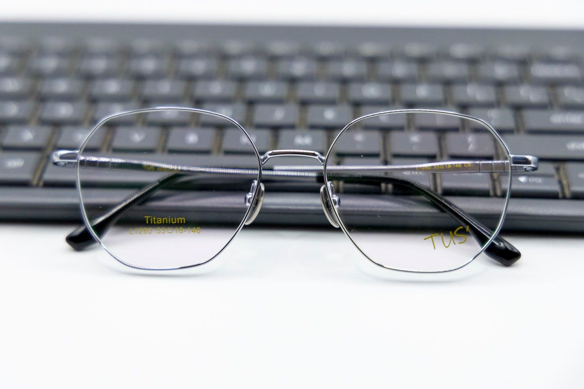  Gọng xi 70% titanium L 1280 lục giác hexagon 