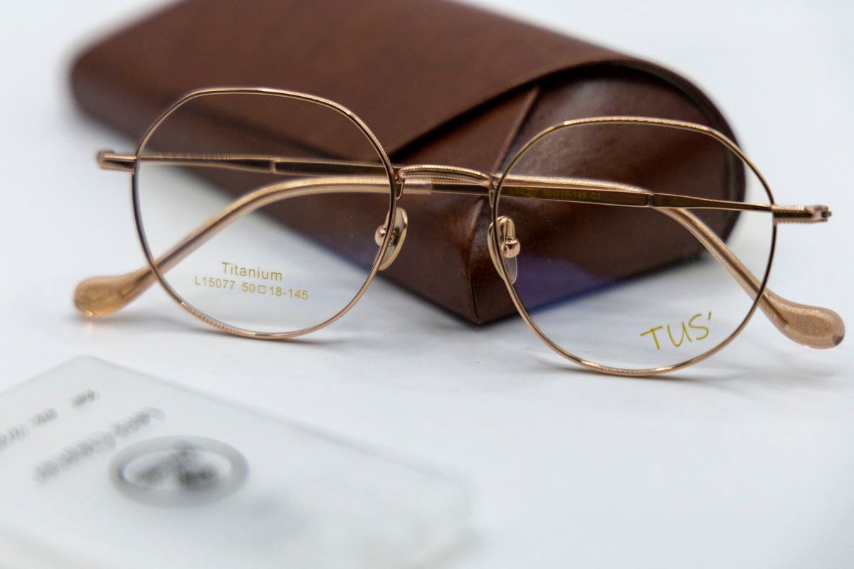  Gọng Titanium L 15077 #kiểu dáng nửa tròn 