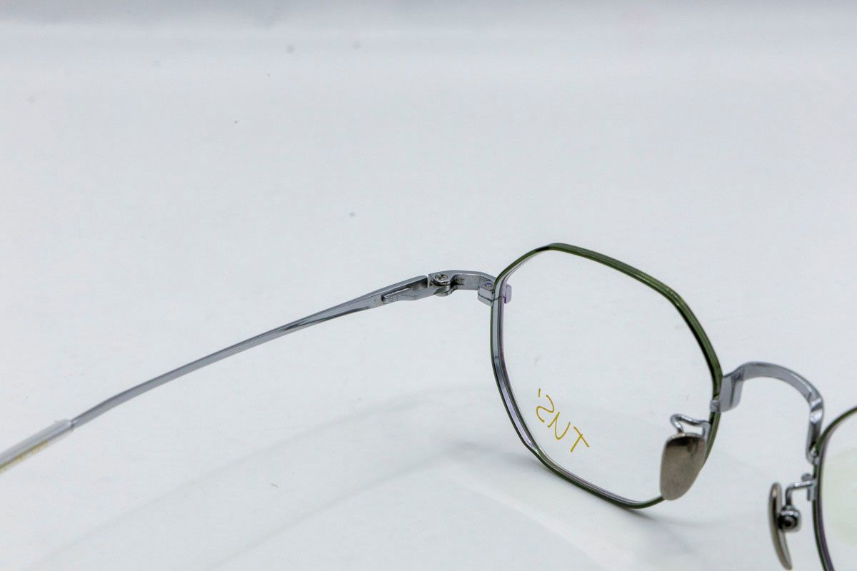  L 15088 Titanium 70% mini 