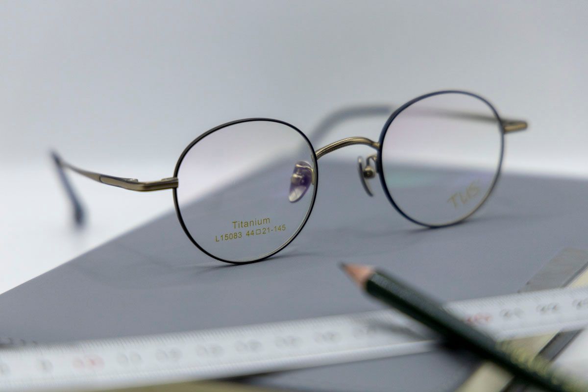  L 15083 TITANIUM  tròn round 