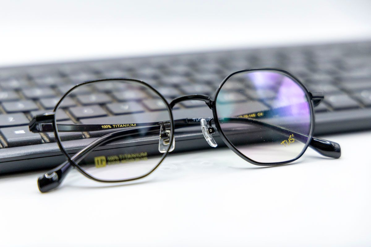  61010 Gọng xi 100% titanium ( vuông+  lục giác hexagon 