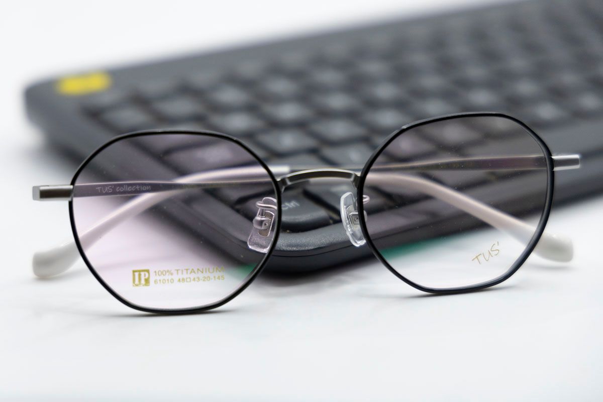  61010 Gọng xi 100% titanium ( vuông+  lục giác hexagon 