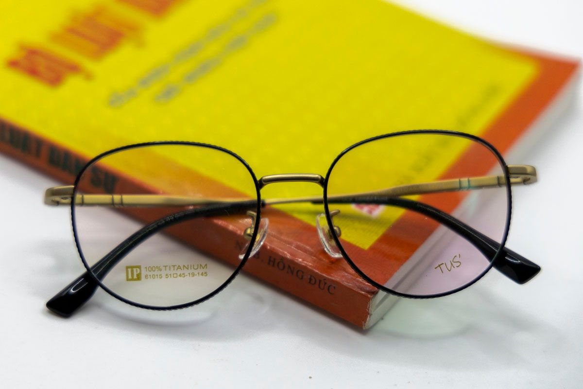  61015 Gọng xi 100% titanium ( round) tròn ovan 