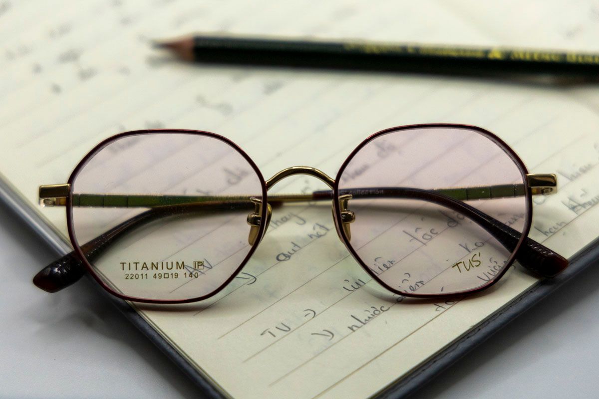  22011 Gọng xi 100% titanium lục giác hexagon 
