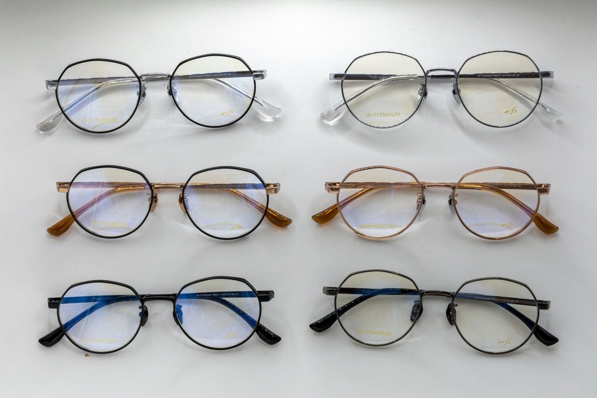  FE 8111 # Gọng 100% Titanium 