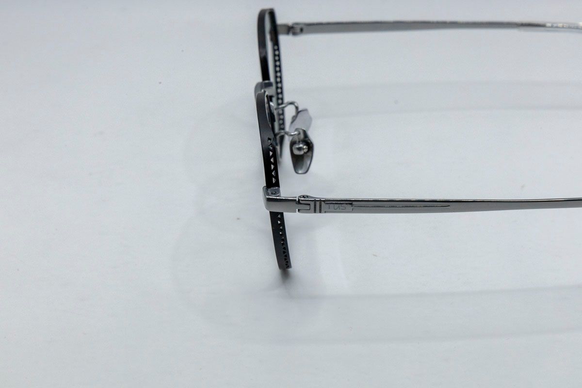  FE 8111 # Gọng 100% Titanium 