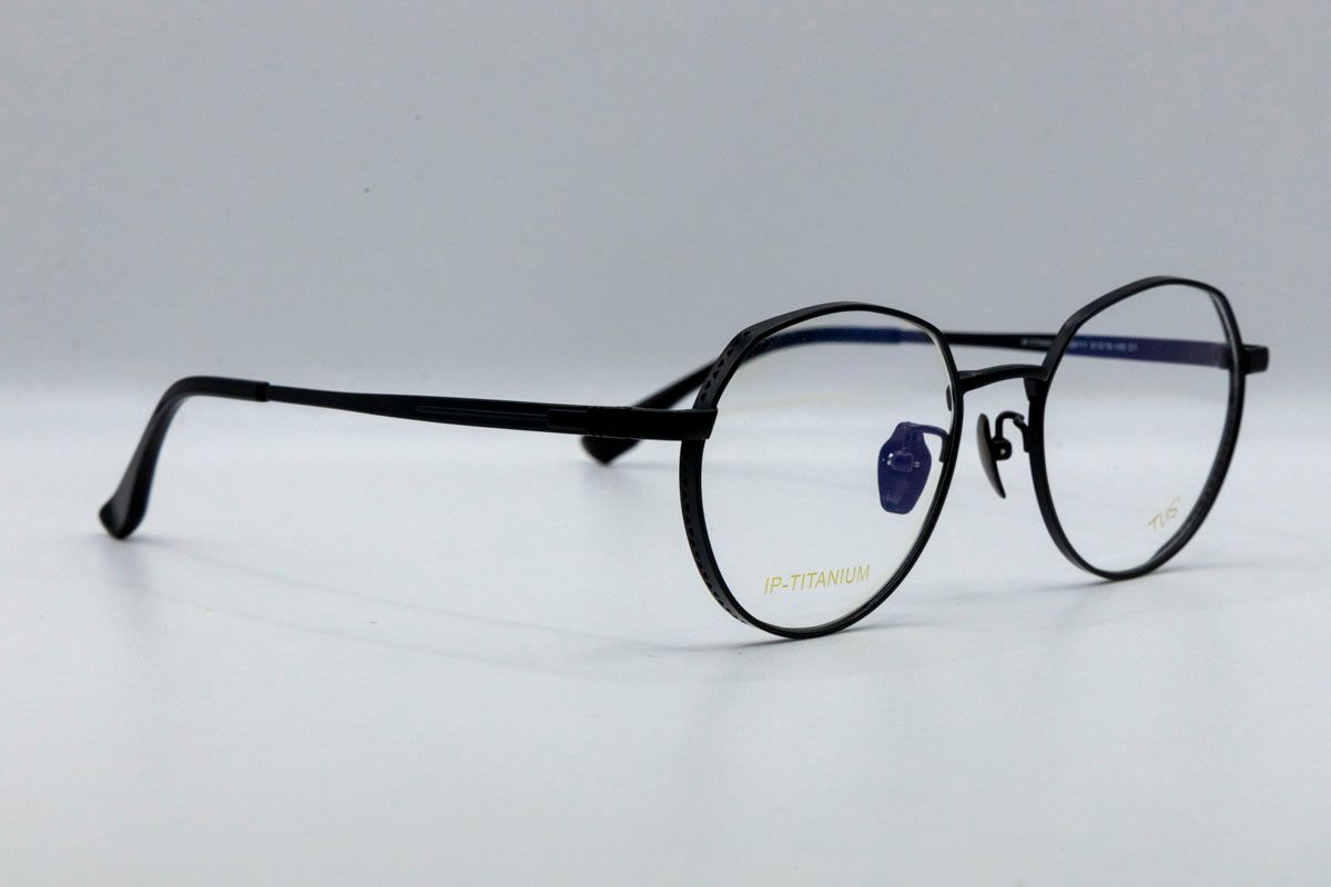  FE 8111 # Gọng 100% Titanium 