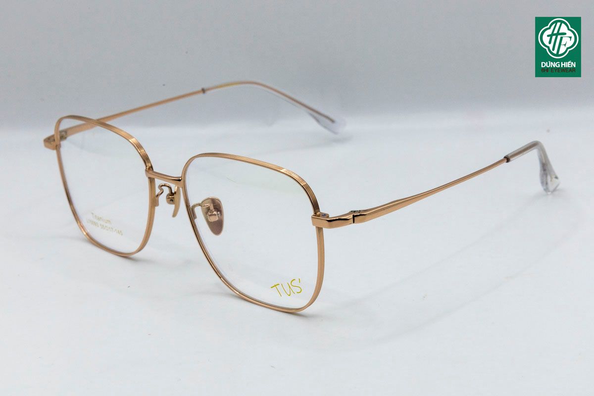  L 15093 Gọng xi 70% titanium dáng vuông ( square shape) 