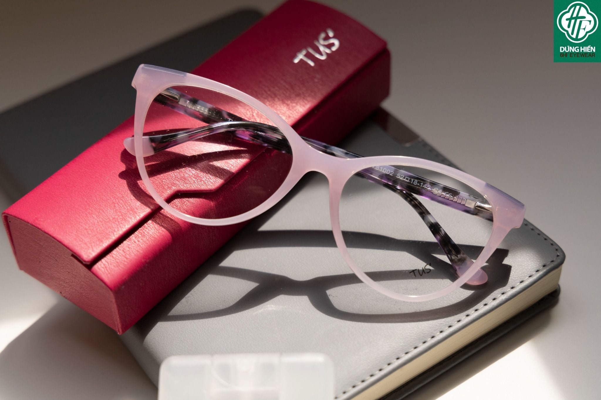  LM 81002 # Gọng nhựa mắt mèo  Bio-Acetate cateye frame 