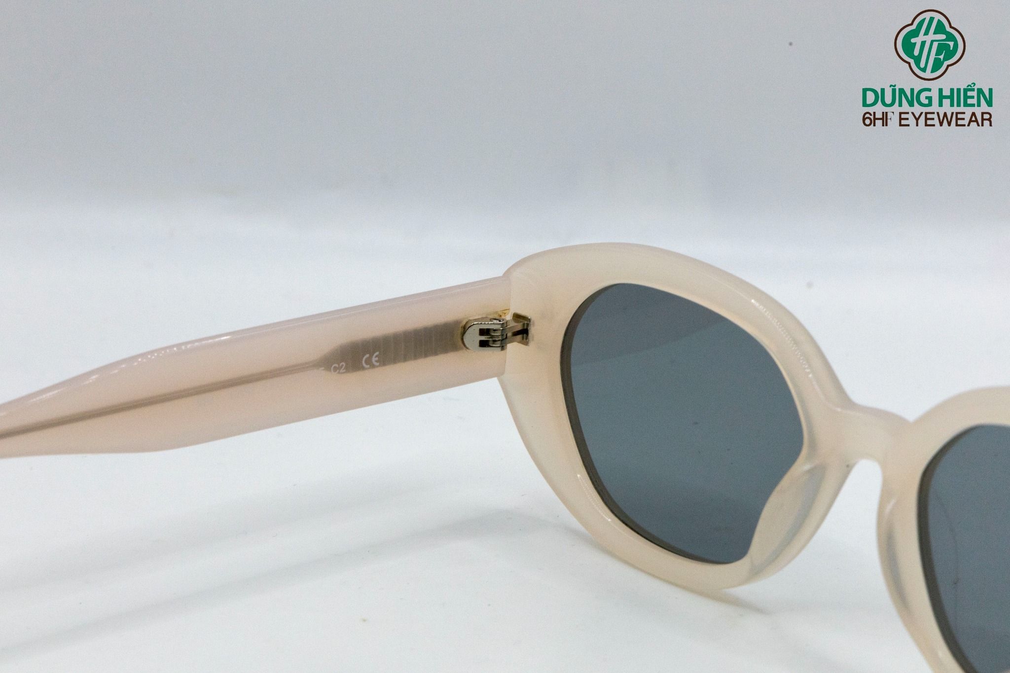  MB 1252 # TUS'  Mát phân cực -acetate  + polarized Sun 