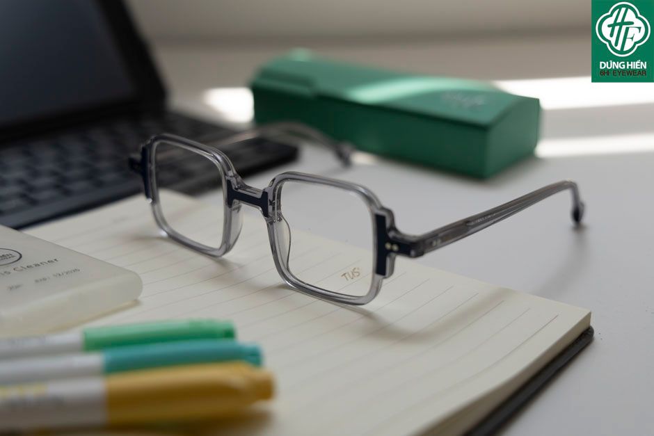  Style- 22208  #Gọng TUS'   Acetate Eyewear:  Độ Lạ - Unique Mini 