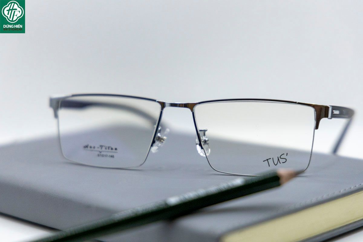  T 1108 Gọng kính hợp kim nhẹ -Aus- Titan 