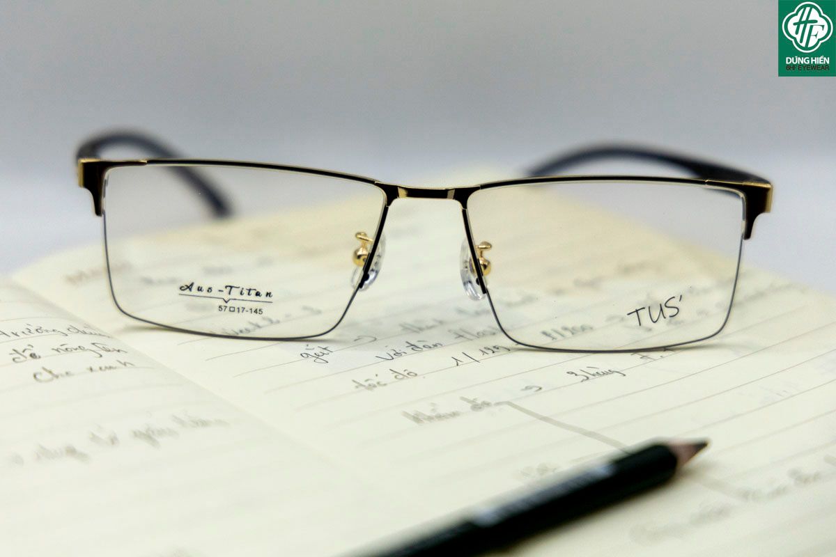  T 1108 Gọng kính hợp kim nhẹ -Aus- Titan 