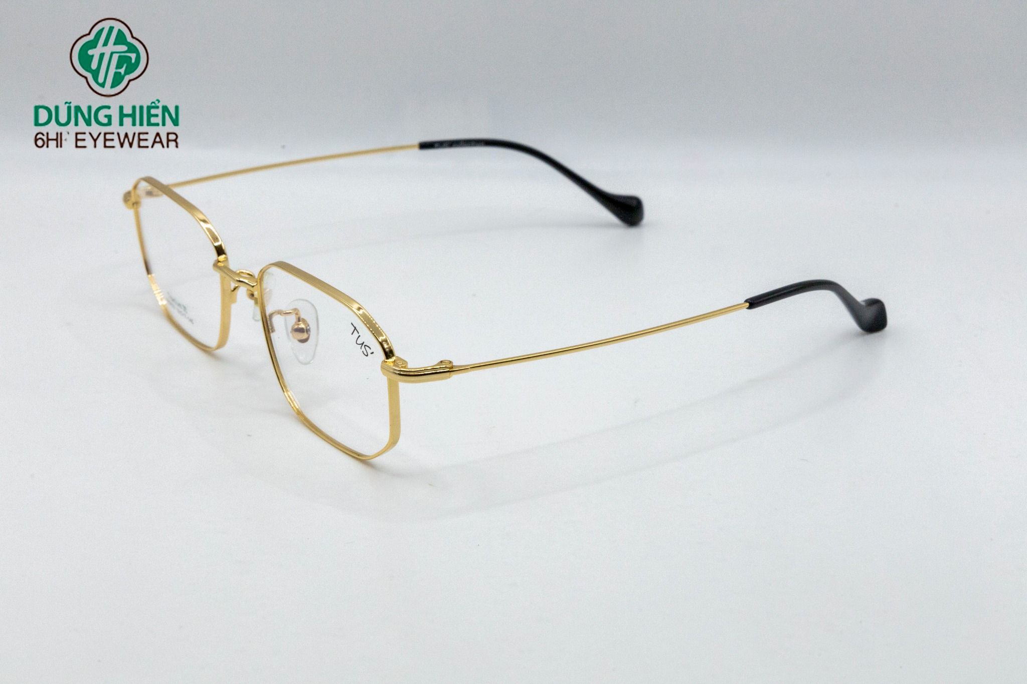  Gọng xi B titanium TR 2027 hình chữ nhật 