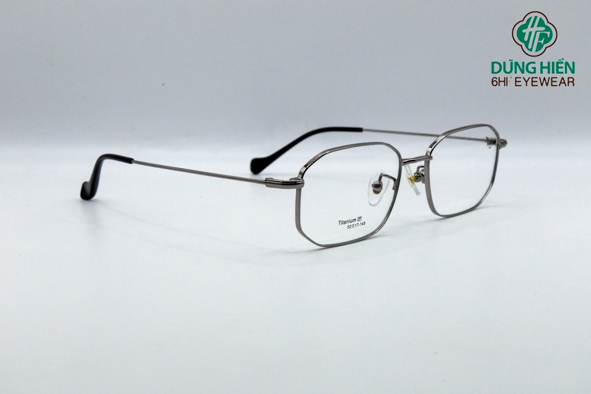  Gọng xi B titanium TR 2027 hình chữ nhật 