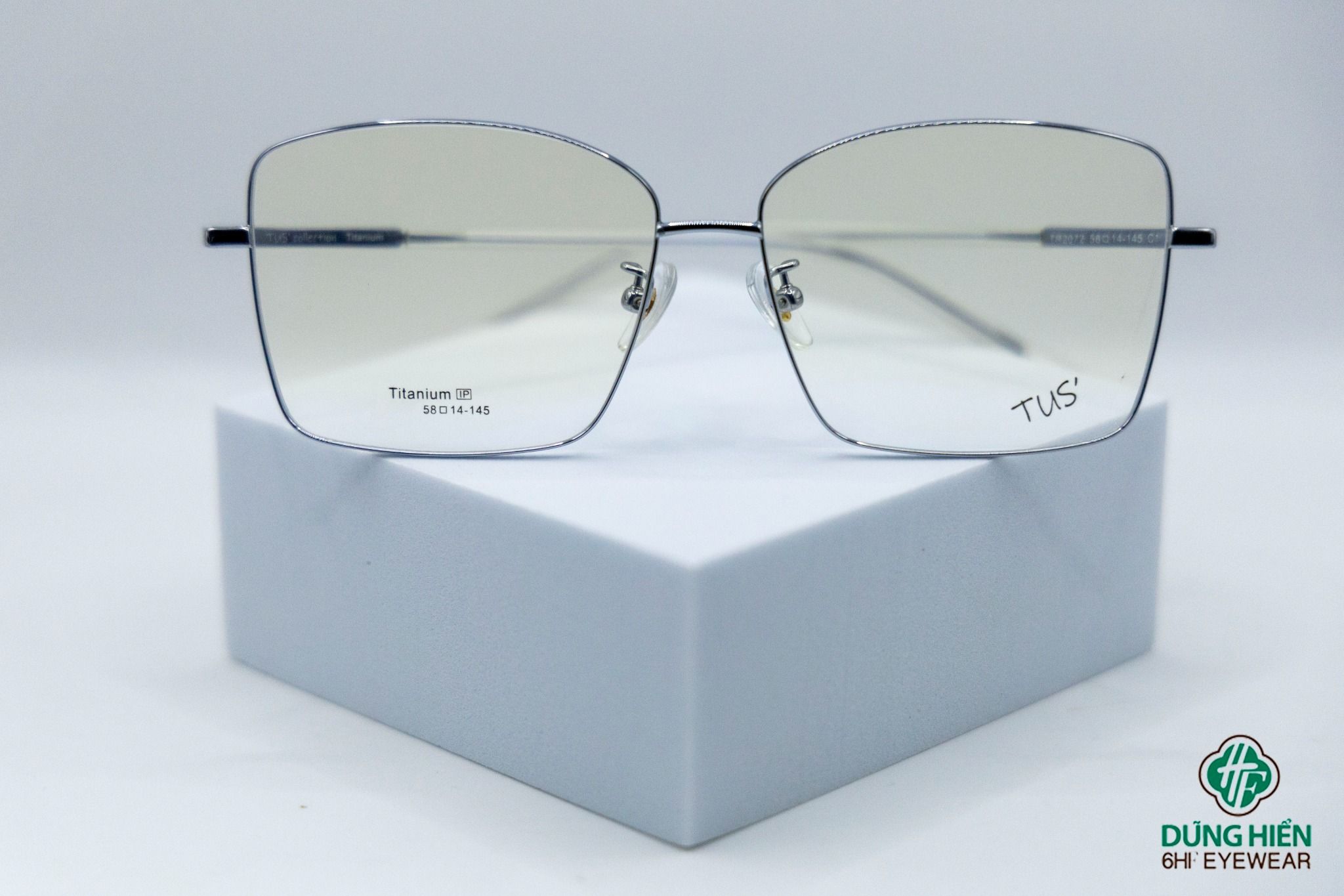  TR 2072 #Gọng xi 50% titanium 