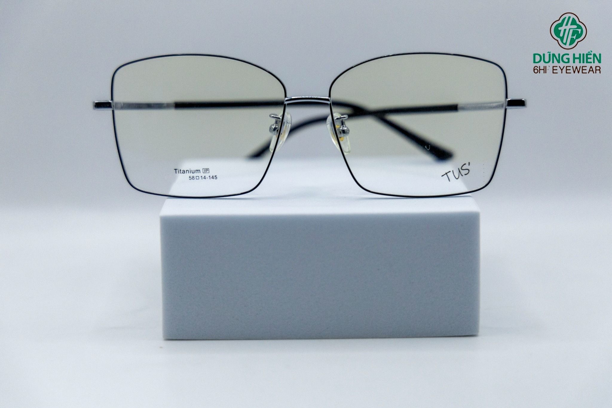  TR 2072 #Gọng xi 50% titanium 