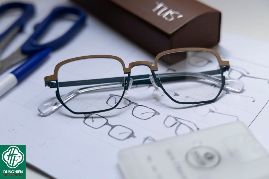  Vivid- 23213 #Gọng TUS' Alloy Eyewear:  Độ Lạ - Unique Mini 