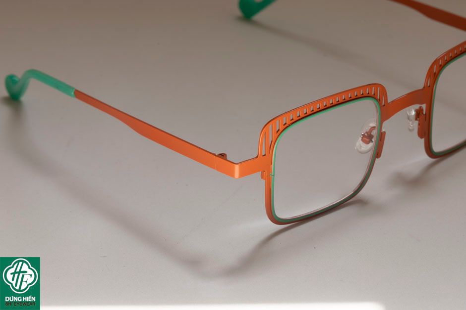  Vivid- 23223 #TUS' Gọng hợp kim hạn chế  rỉ sét - stainless steel  Eyeglasses ( độ lạ - unique) 