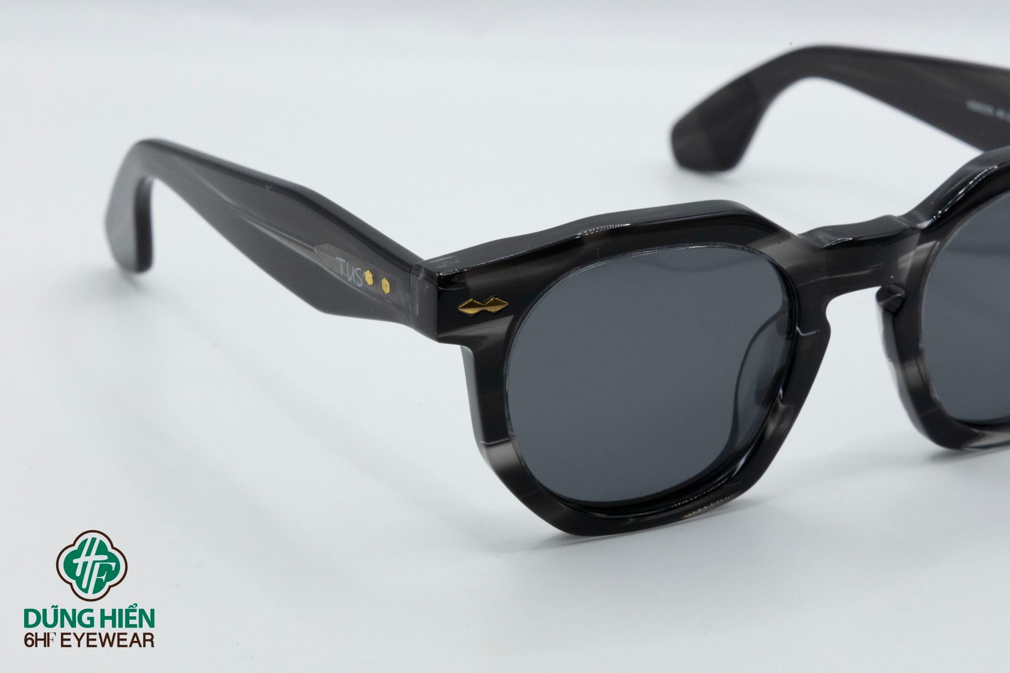  XB 8009 #TUS'  Mát phân cực -acetate polarized Sunglasses 