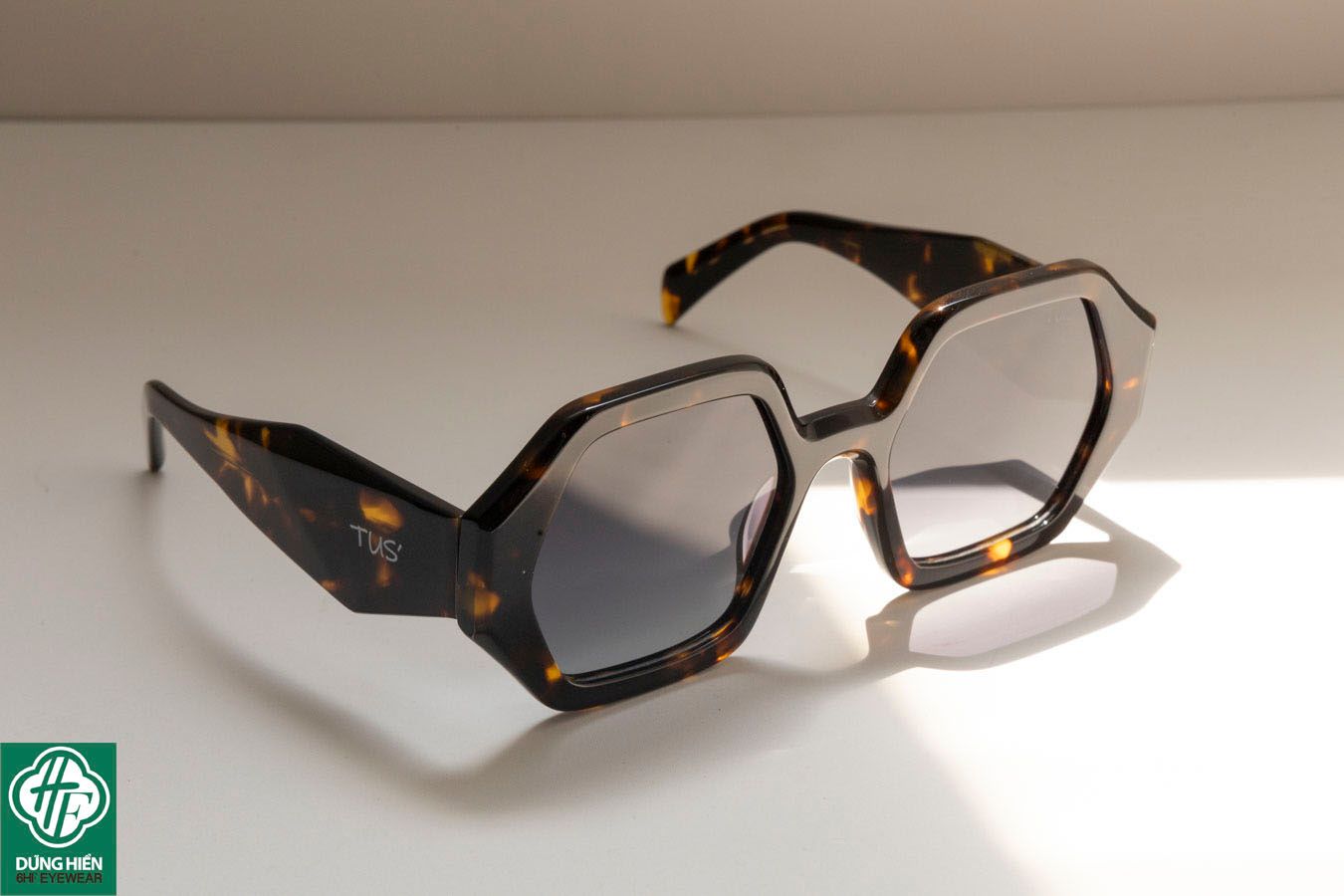  TUS'   YD 1072 #  Kính Mát Acetate Tròng Phân Cực_Polarized Sunglasses 