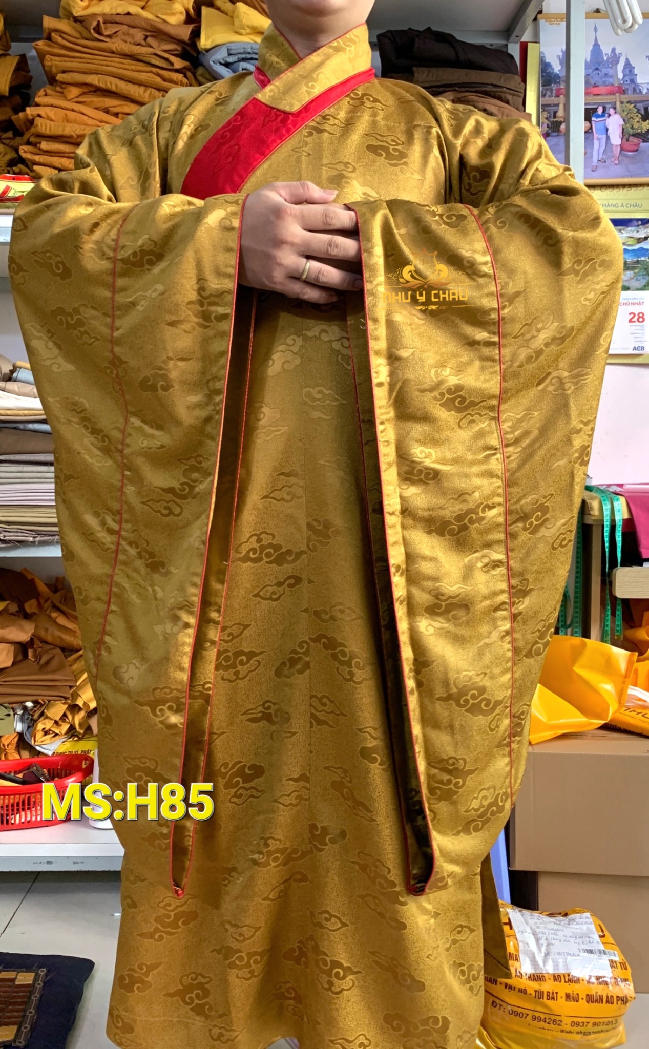 HẬU GẤM KINH SƯ