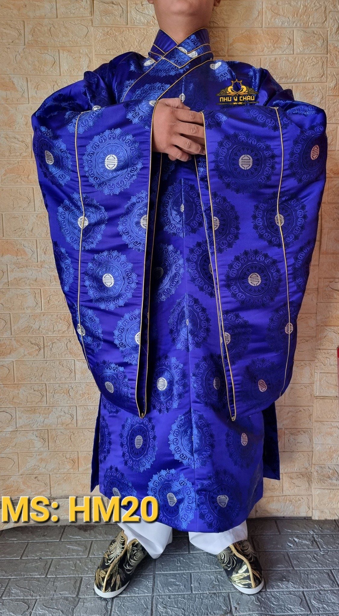 Hậu GẤM KINH SƯ