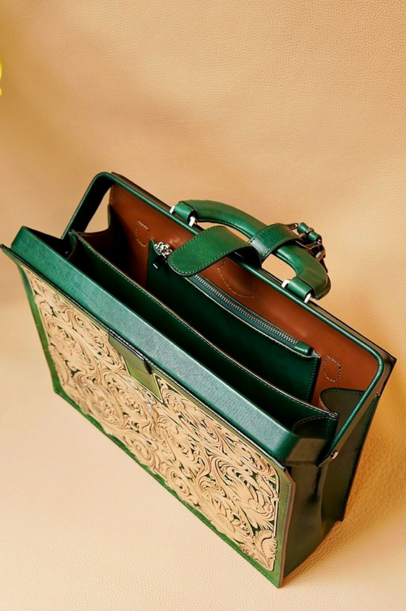 Doctor Briefcase 35 (Hand Carved Sheridan)