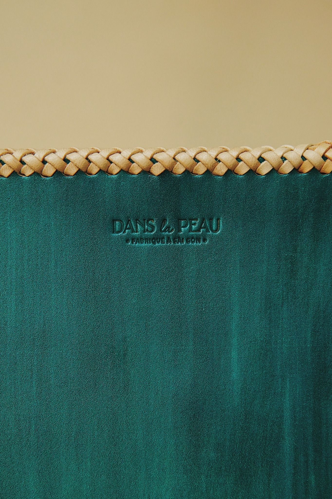 U Tote (Sheridan/Freestyle Hand Carved)