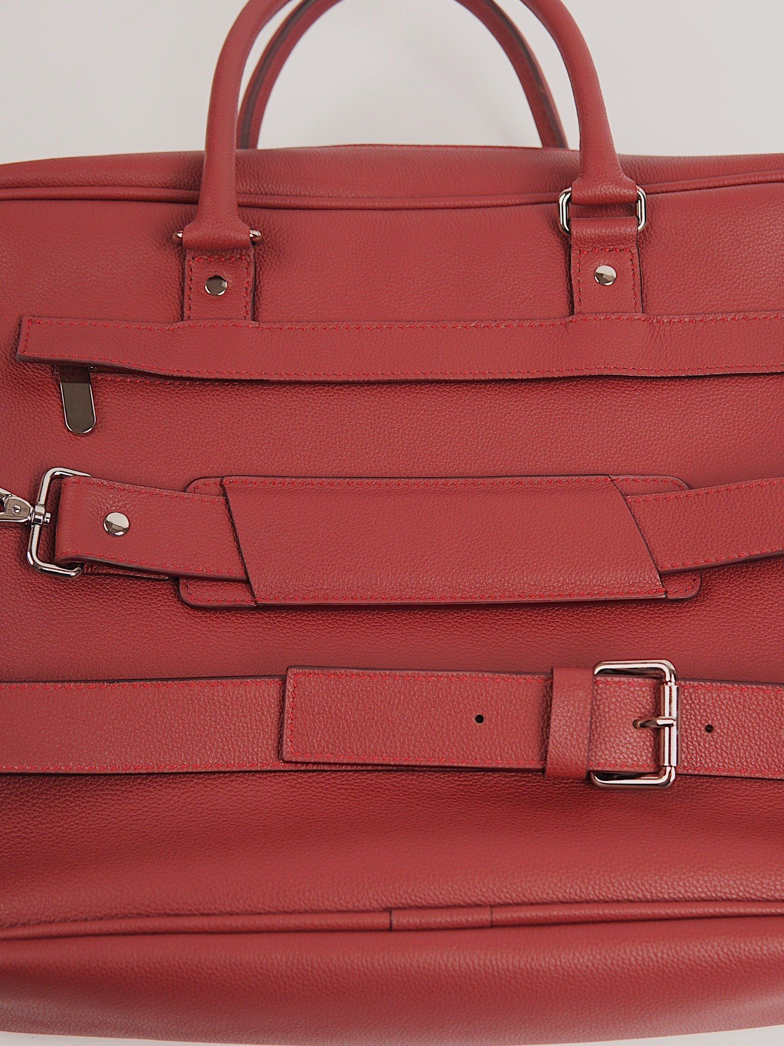 Toploader Business Trip