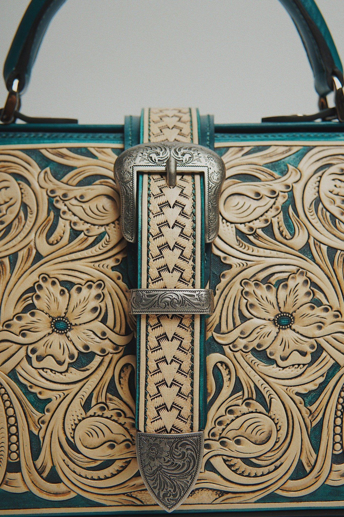 Doctor Bag 24 (Hand Carved Sheridan)