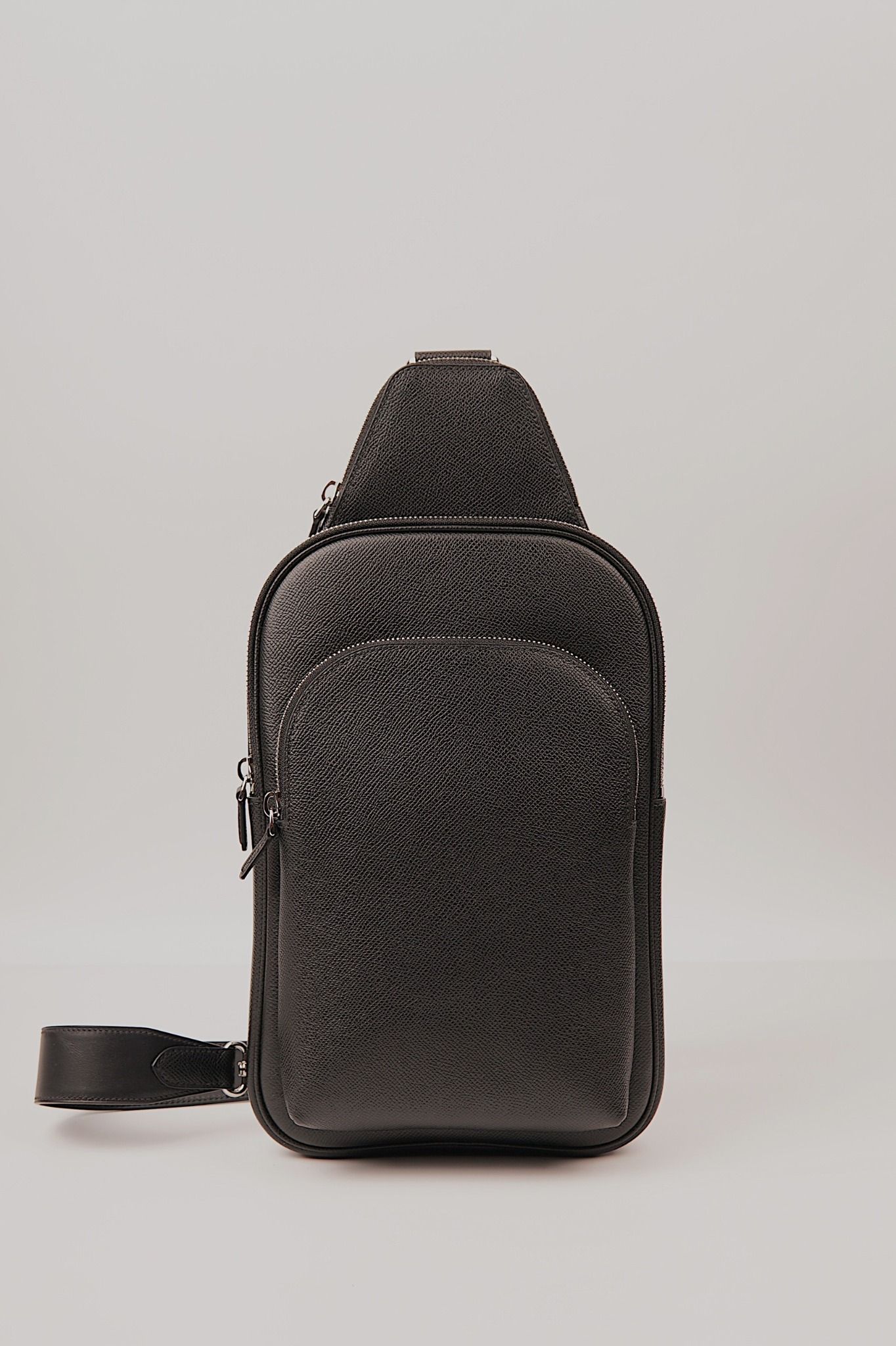 Avenue Slingbag 20