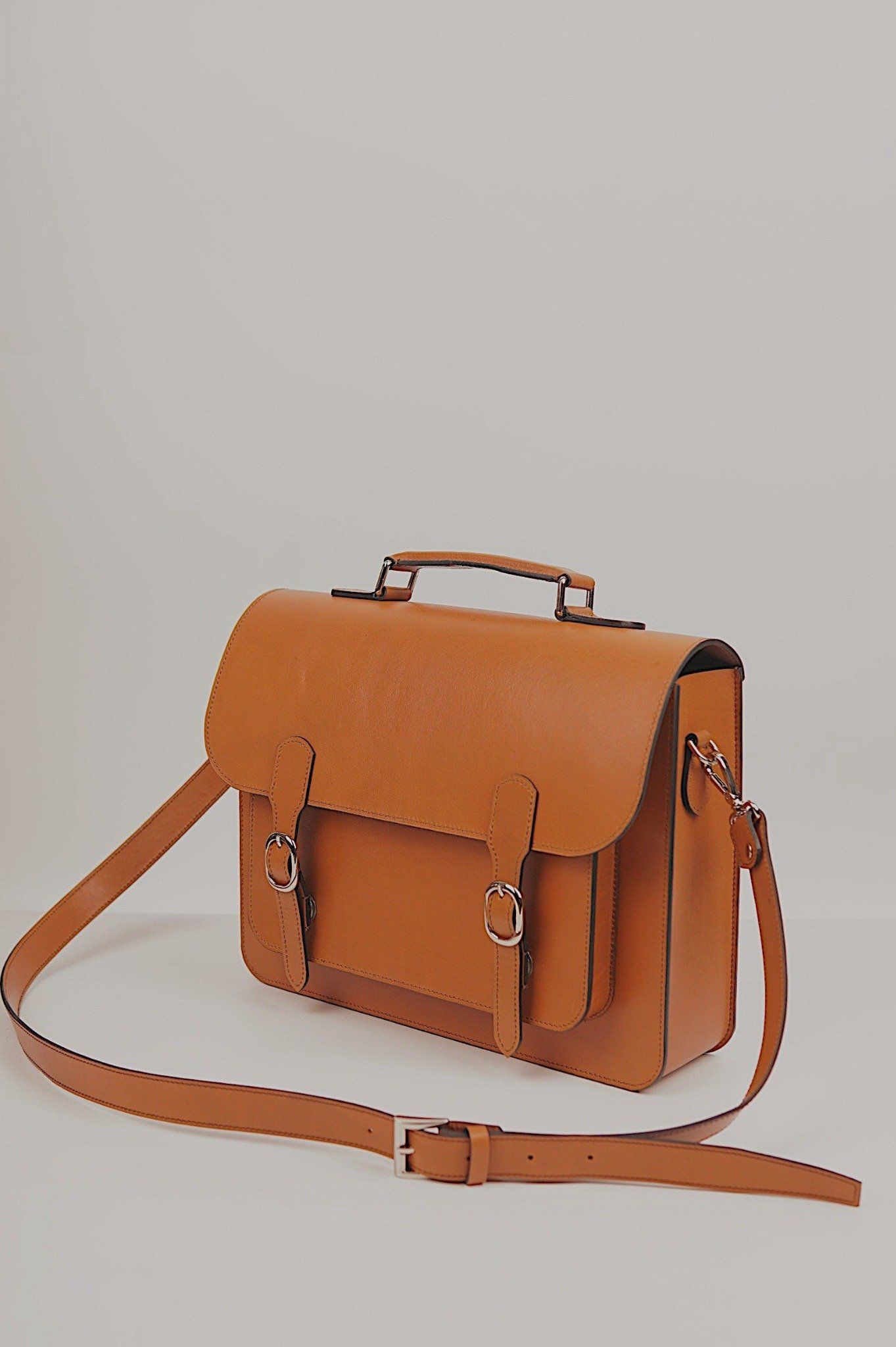 Basic Satchel
