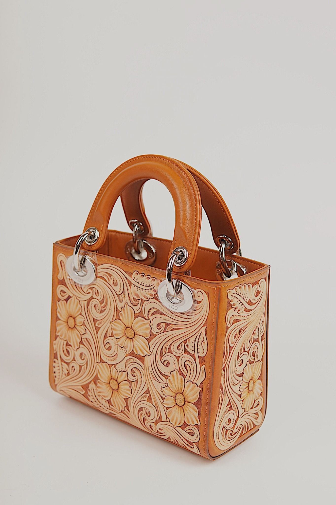 LD Mini (Full Carved)