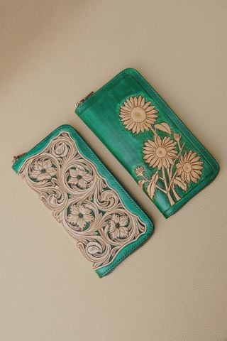  Hand Carved Accordion Zipper Wallet 