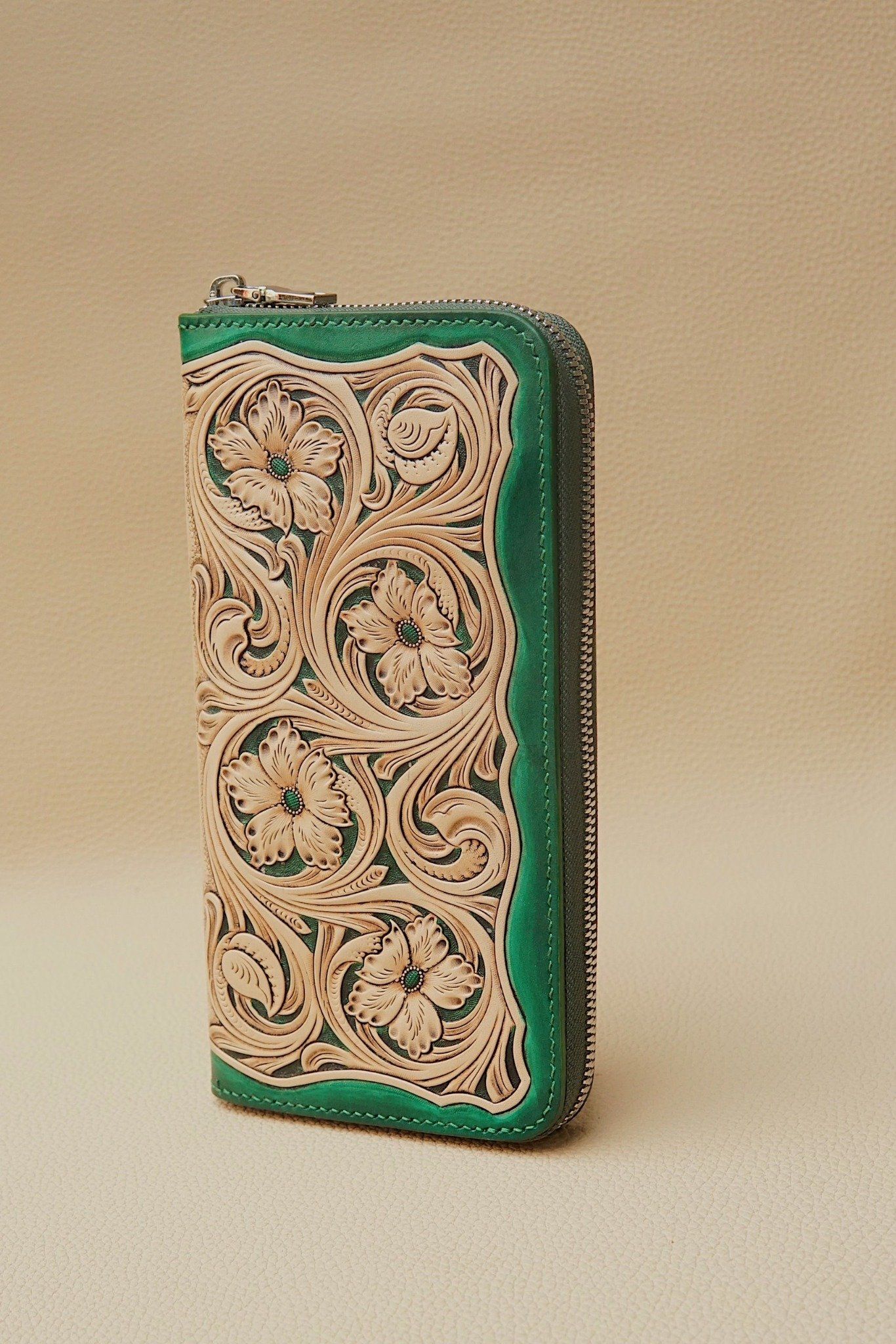 Hand Carved Accordion Zipper Wallet