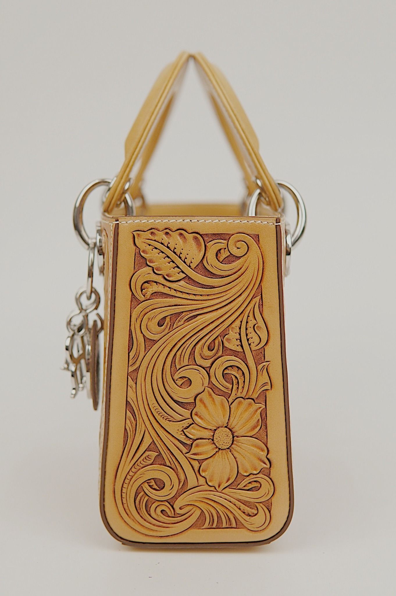 LD Mini (Full Carved)