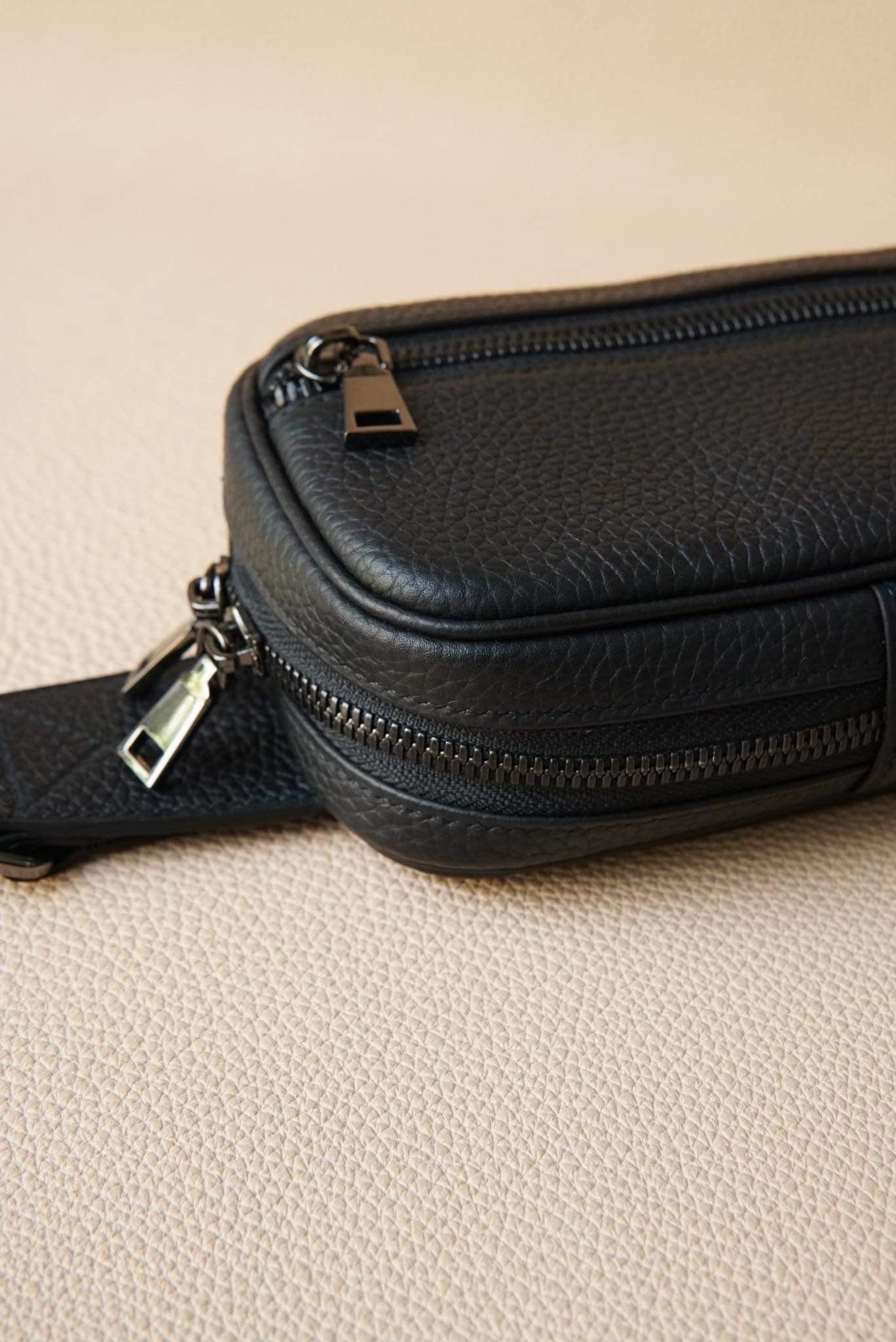 Men's Slingbag Mini