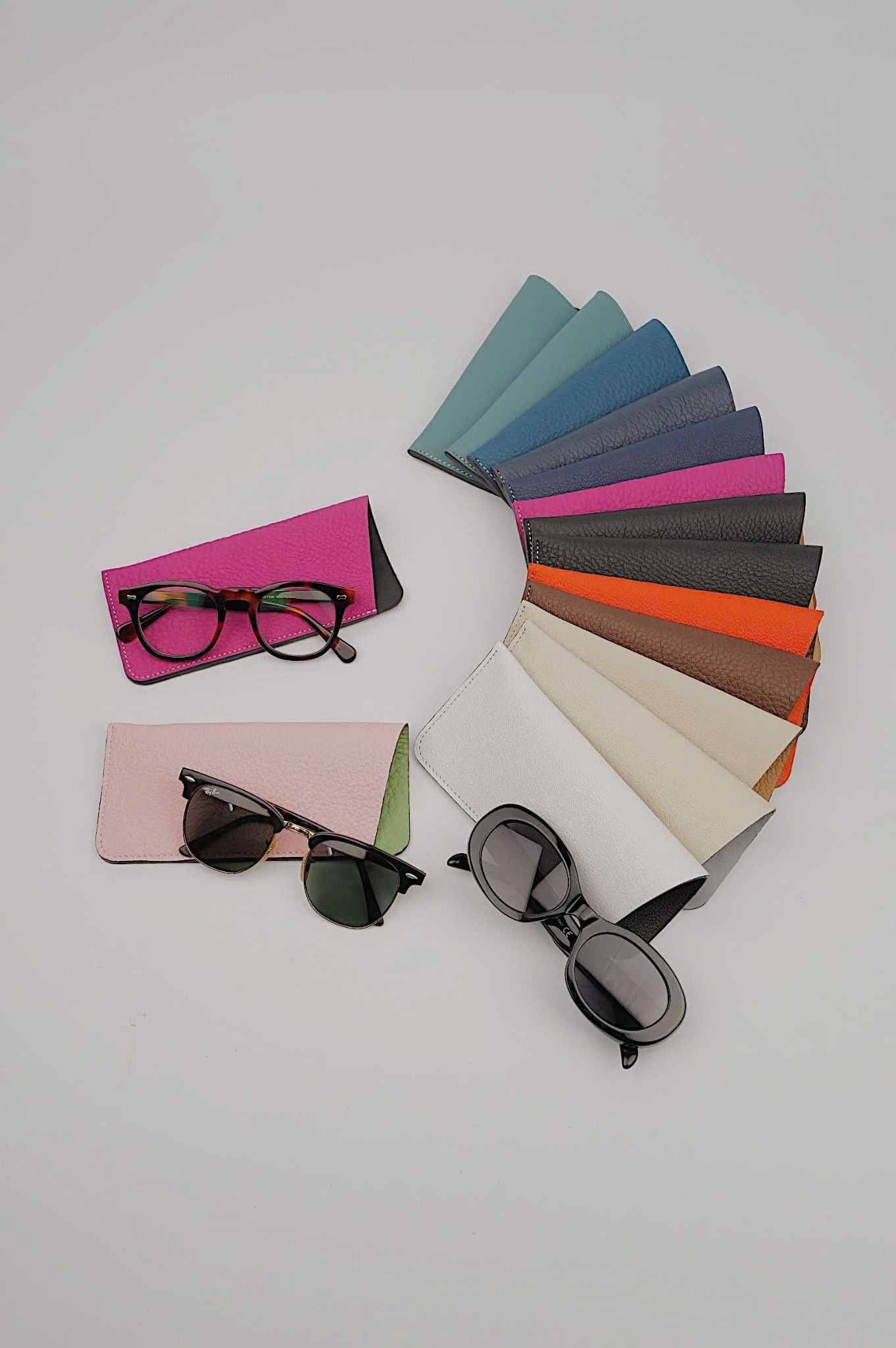 Slip-In Glasses Pouch