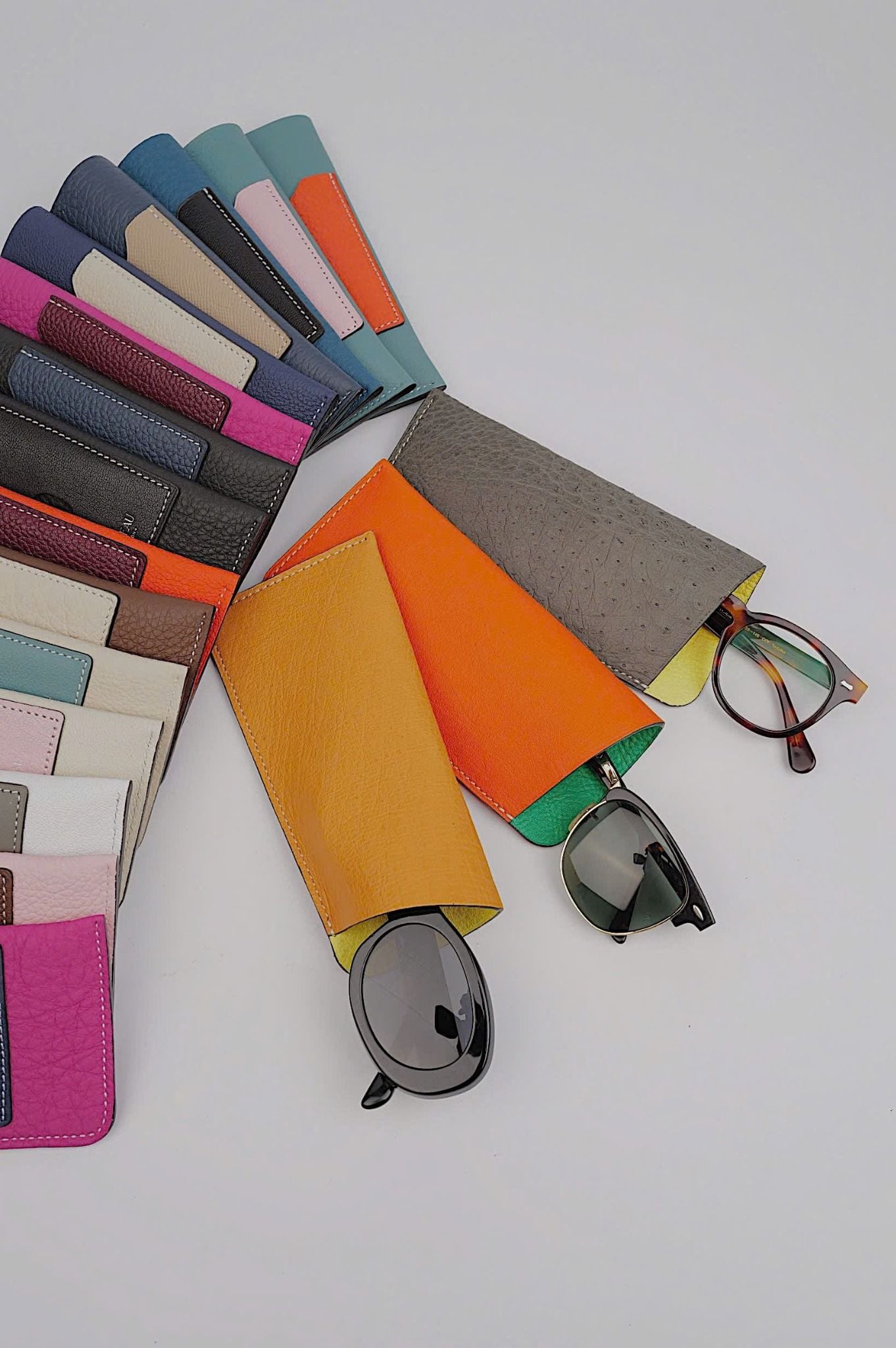 Slip-In Glasses Pouch