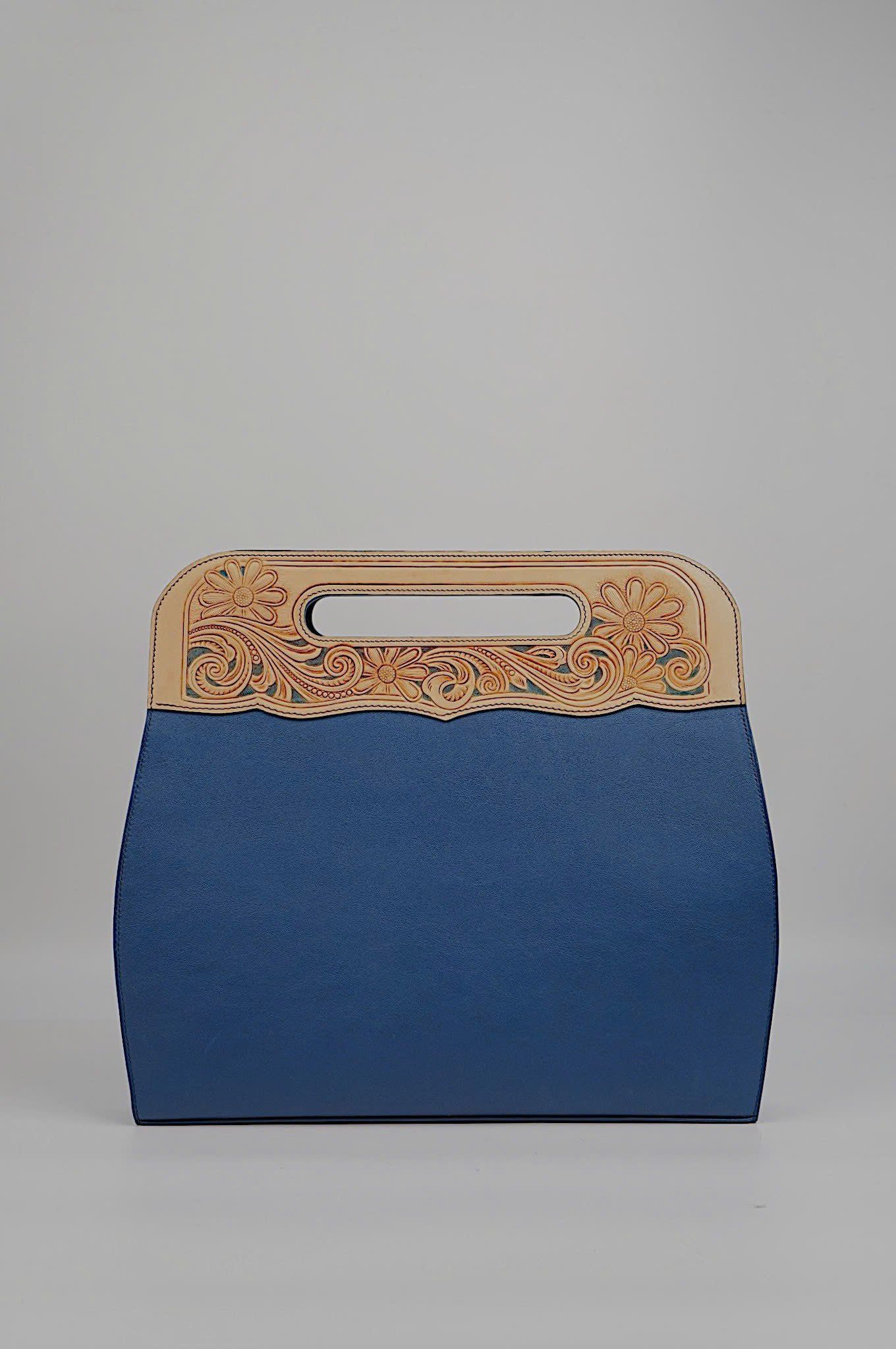 Her Laptop (Sheridan Carved Handle)