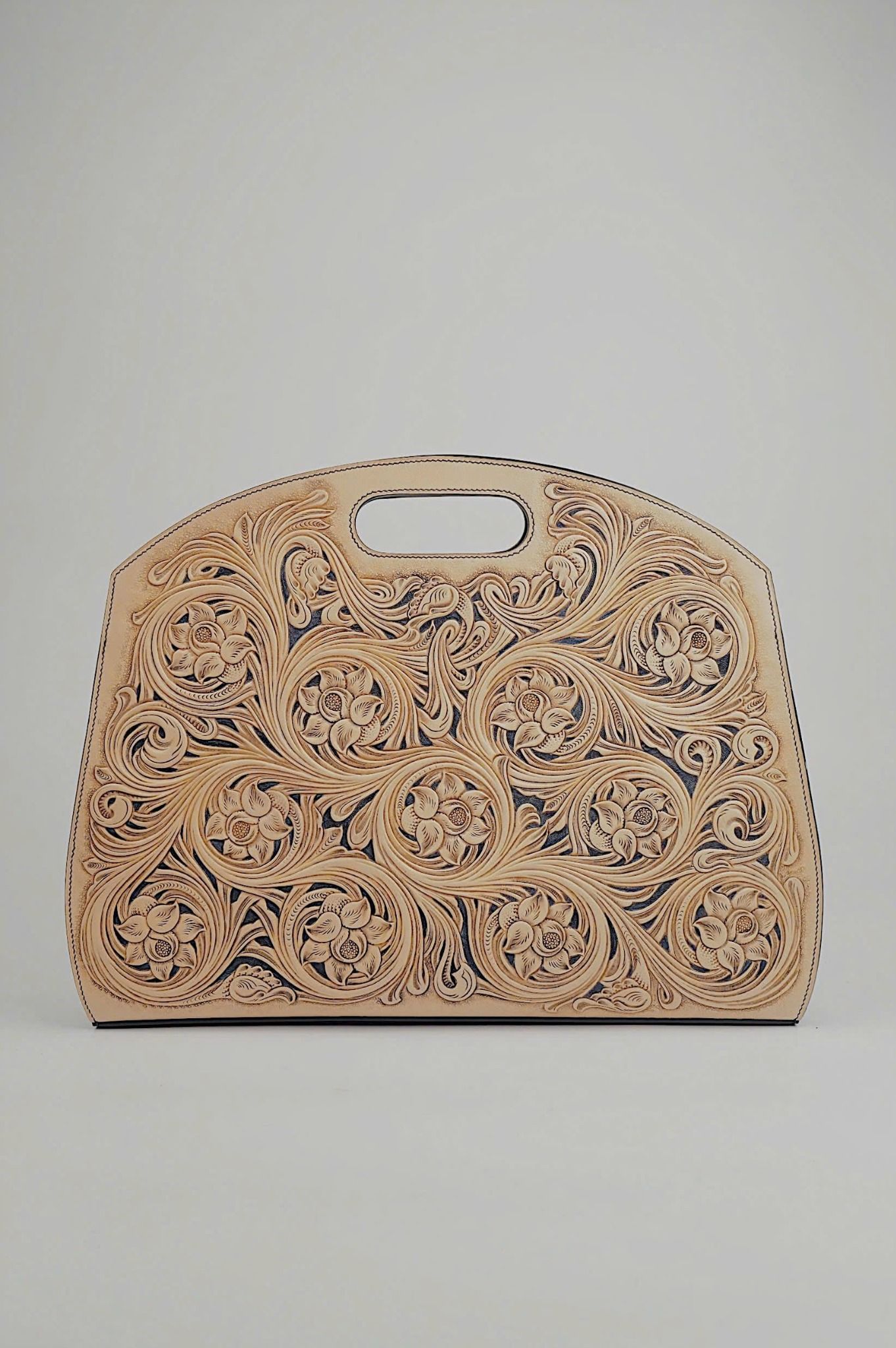 Her Laptop (Sheridan Full Carved)