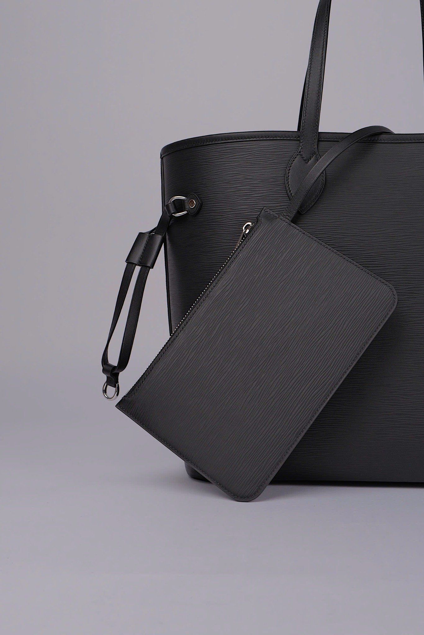 Oversize Adjustable Tote (With Clutch)