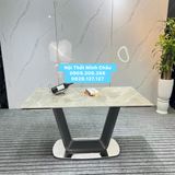  Bàn ăn mặt đá 17 