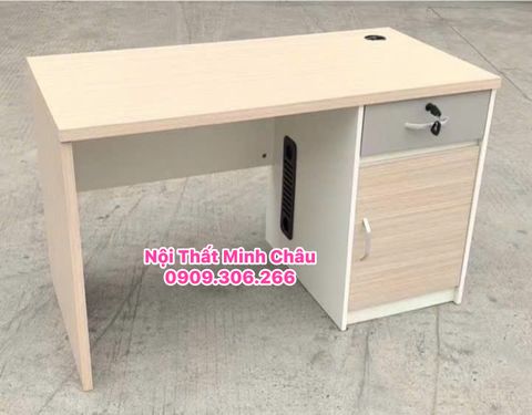  Bàn nhân viên BNV-82 