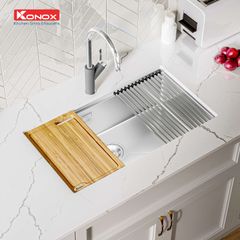 Chậu rửa bát 1 hố KN8046SU TẶNG vòi rửa bát dây rút RENO