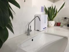Máy điện giải ion kiềm Trimion Hyper